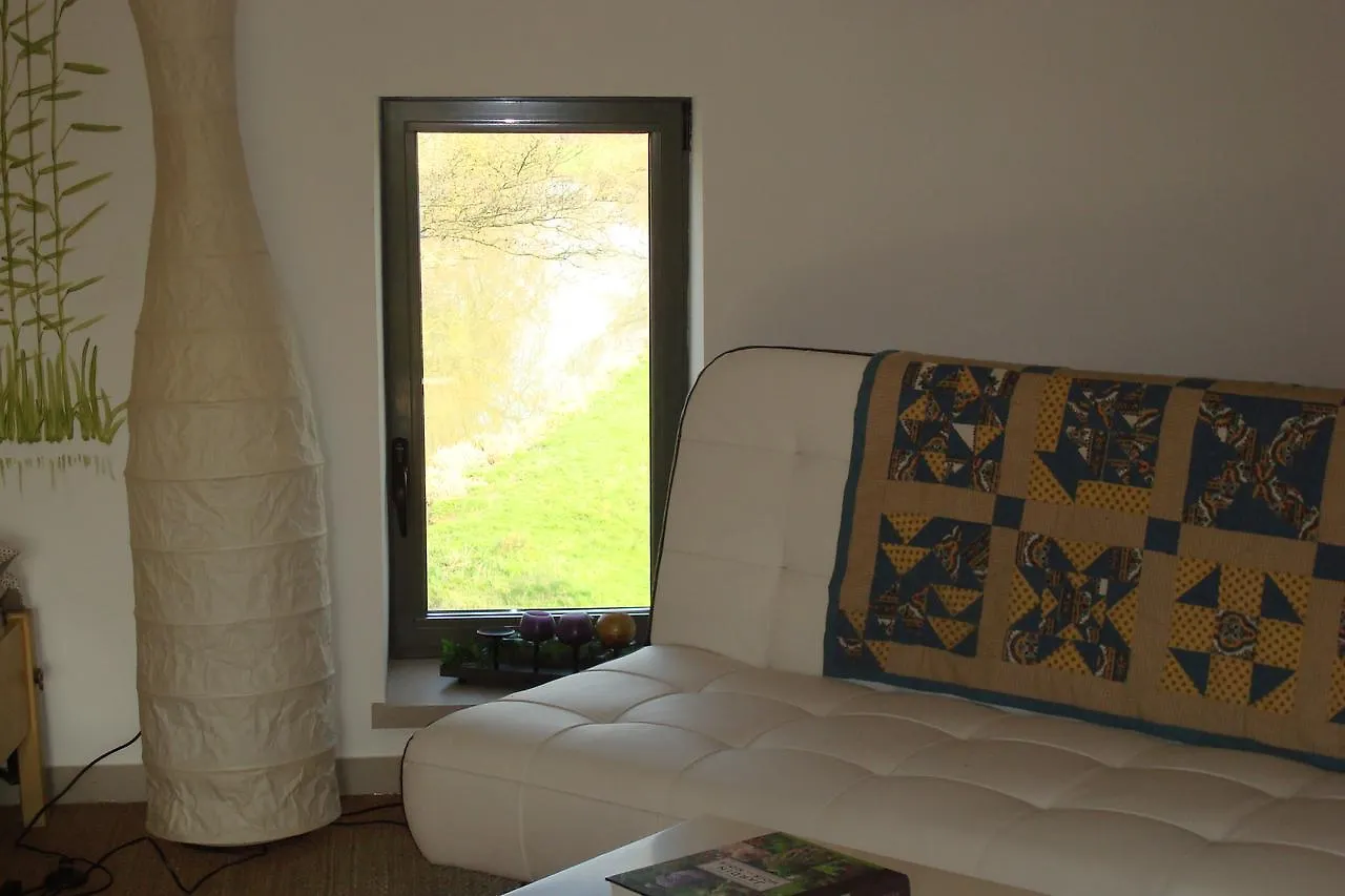 Gîte au Martin Pêcheur Laiz 0*,