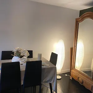 duplex-meuble-hyper-centre-st-cere-4-pers-lit-bb-wifi.midi-pyreneeshotels.com/